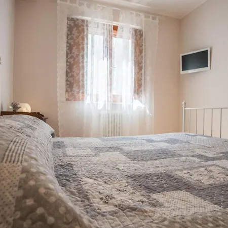 Couette-café Il Vicoletto 3*
