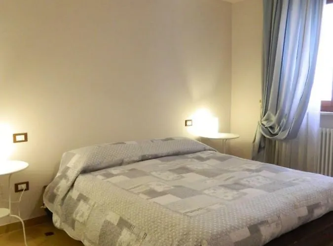 Il Vicoletto Полиньяно-а-Маре